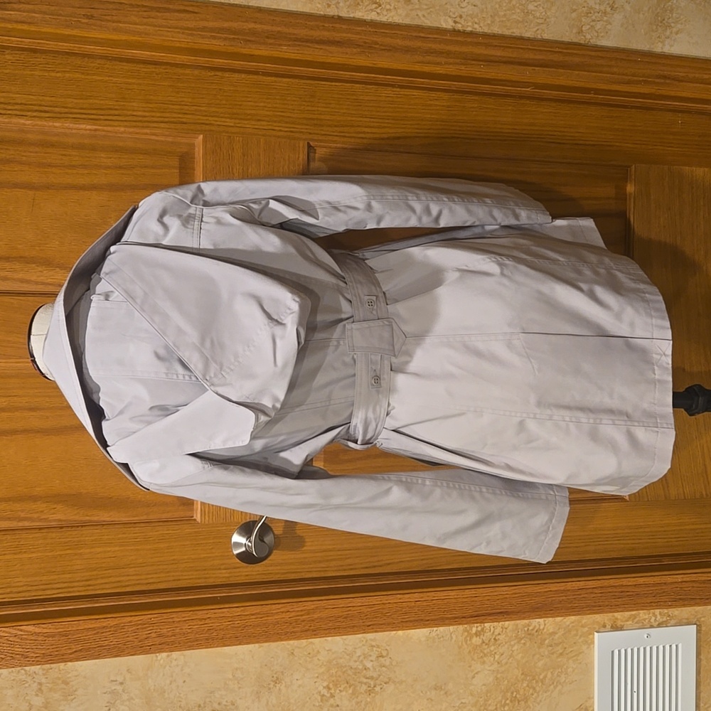 London Fog jacket - Picture 4 of 8